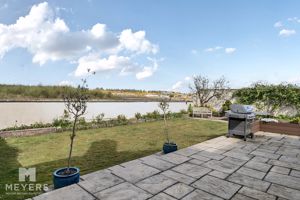 Photo 19- click for photo gallery